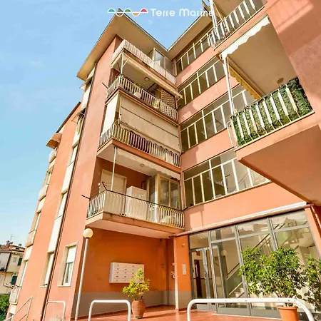 Inside Lerici, Free Parking Lerici