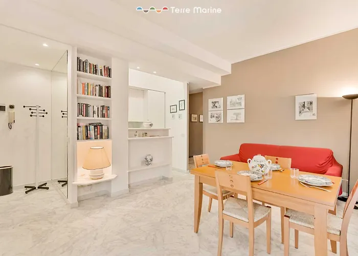 Inside Lerici, Free Parking * Lerici