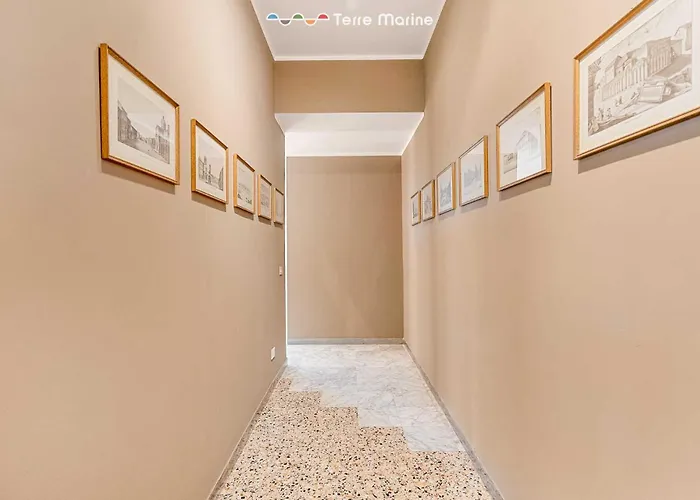 Inside Lerici, Free Parking アパート